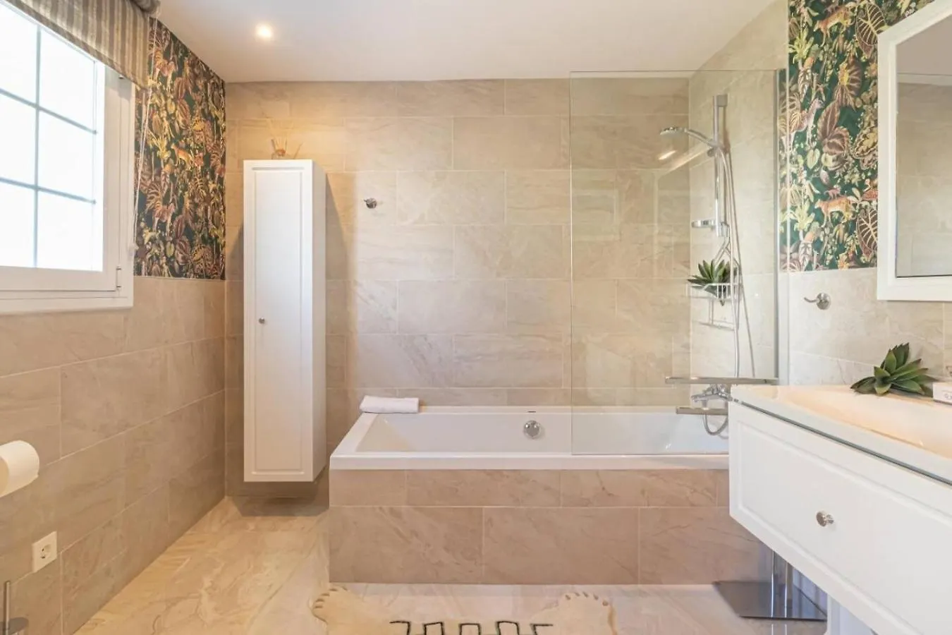 Your Holiday Home From Home Estepona